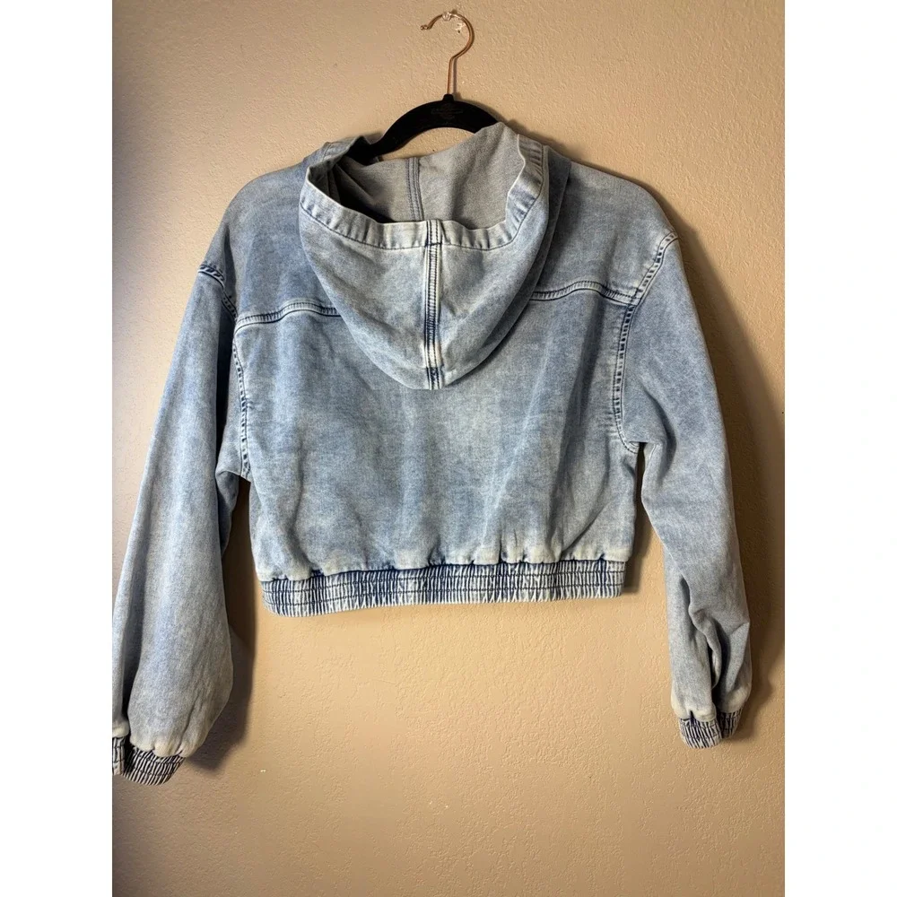 Gap Kids Girls 14-16/Women's Small'Acid Wash Denim Cropped Zip Up Hoodie Jacket